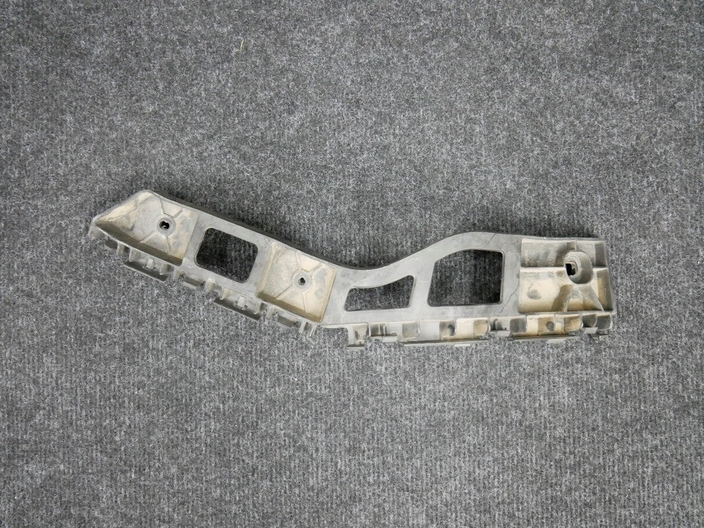 Ślizg zderzaka tył prawy 6R6807394A VW POLO 6R