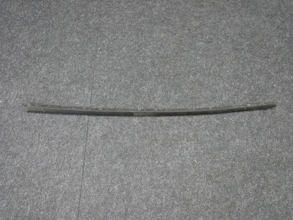 Listwa szyby przód prawa 4G8854328 AUDI A7