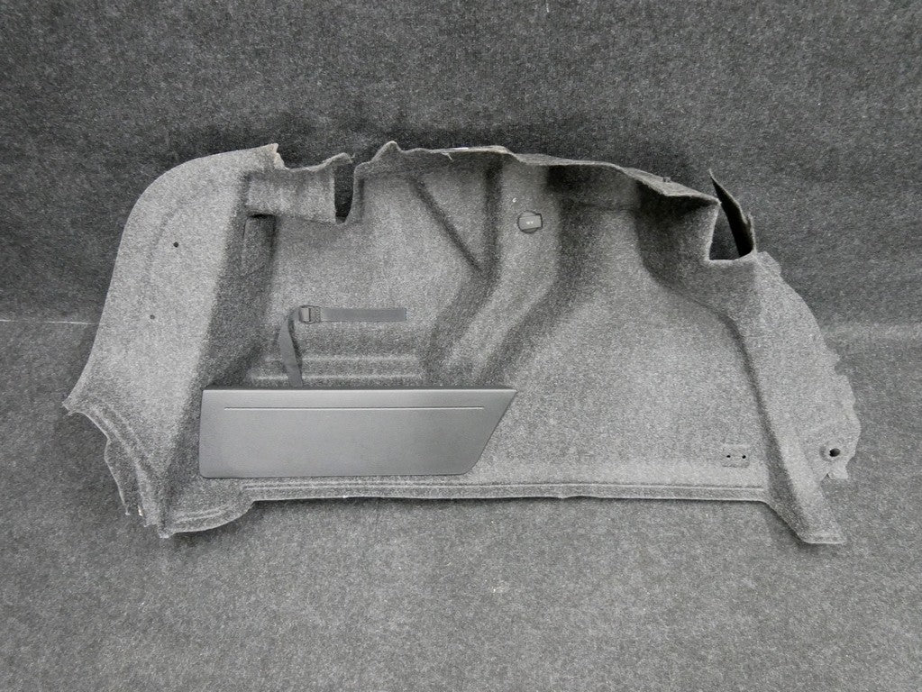 Boczek bagażnika lewy 5C6867427C VW JETTA VI