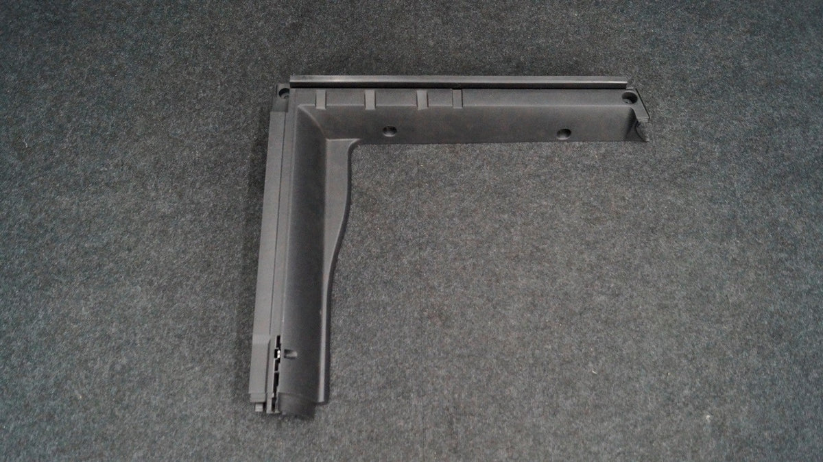 Ramka osłona bagażnika 3C9864512A PASSAT B7