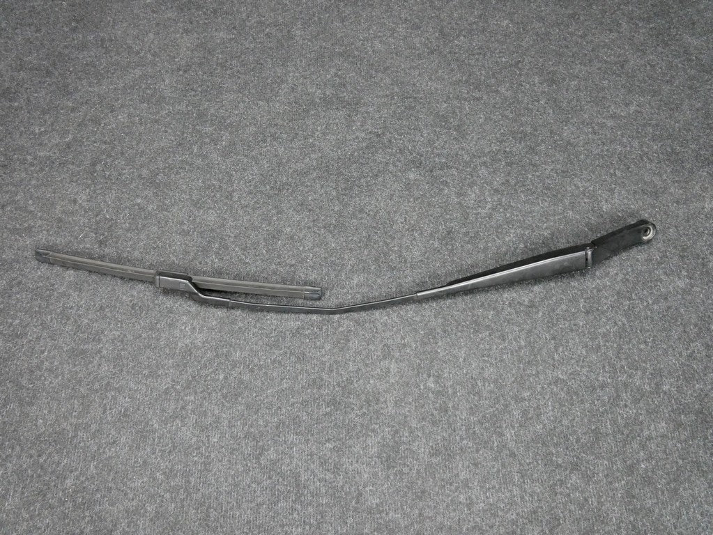 Wycieraczka prawa 5JB955410 SKODA RAPID