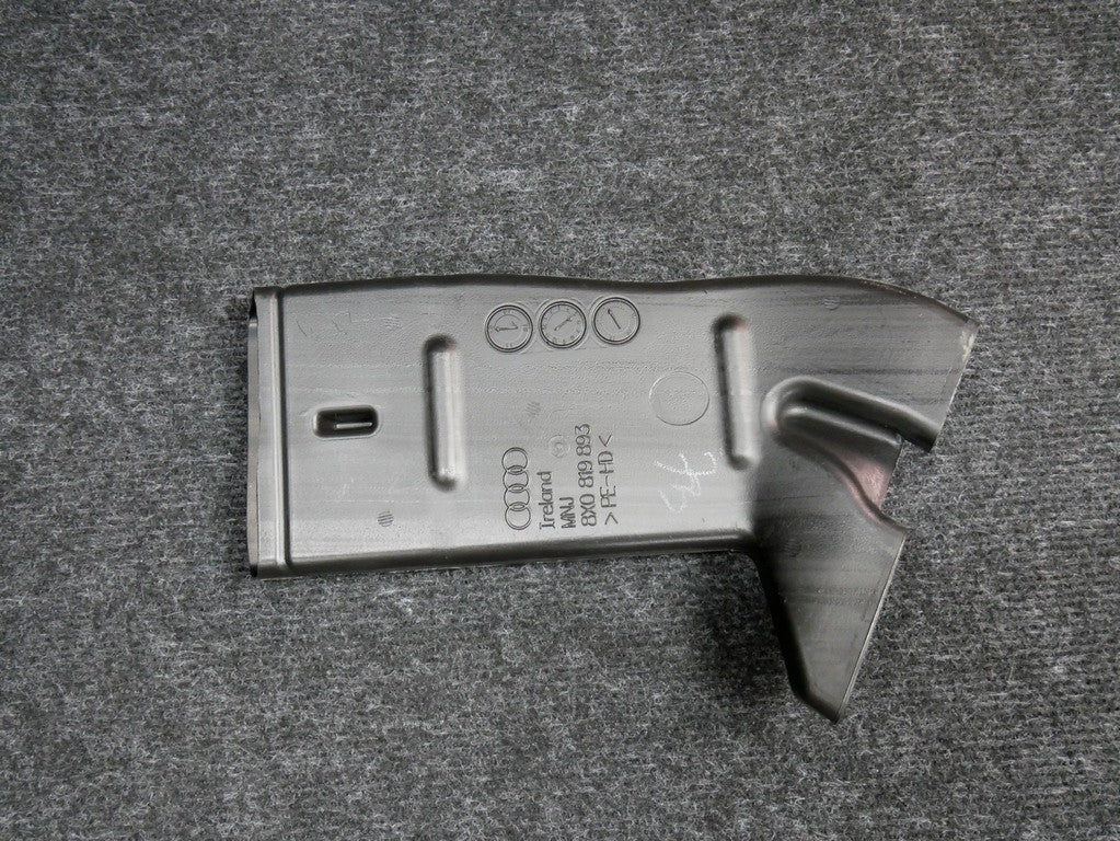 Kanał powietrza 8X0819893 AUDI A1 8X0
