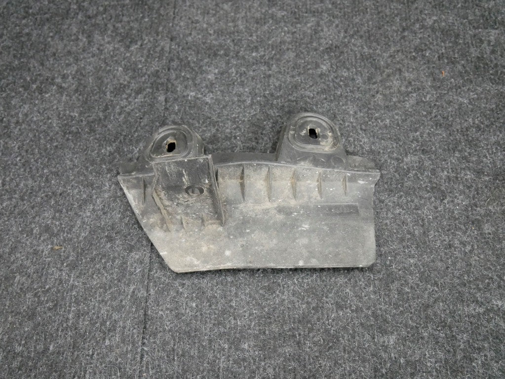 Chlapacz tył prawy 8X0853834 AUDI A1