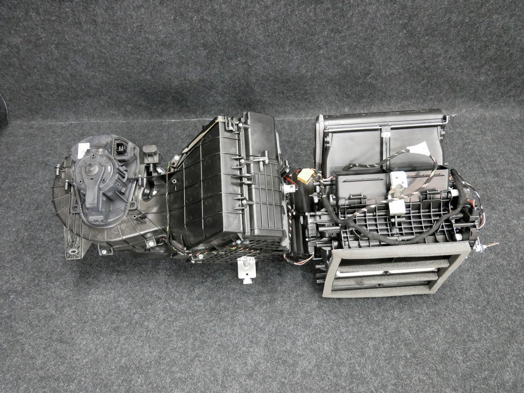 Nagrzewnica kompletna 7P1820005N TOUAREG 7P