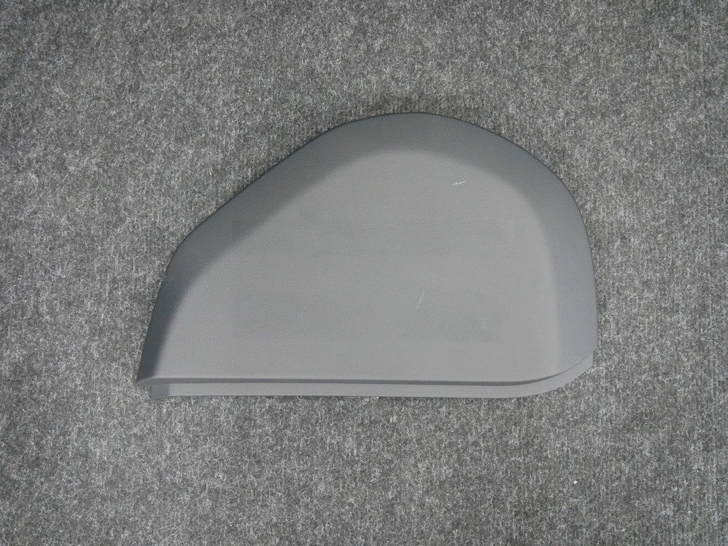 Osłona konsoli prawa 7P6858218D TOUAREG 7P
