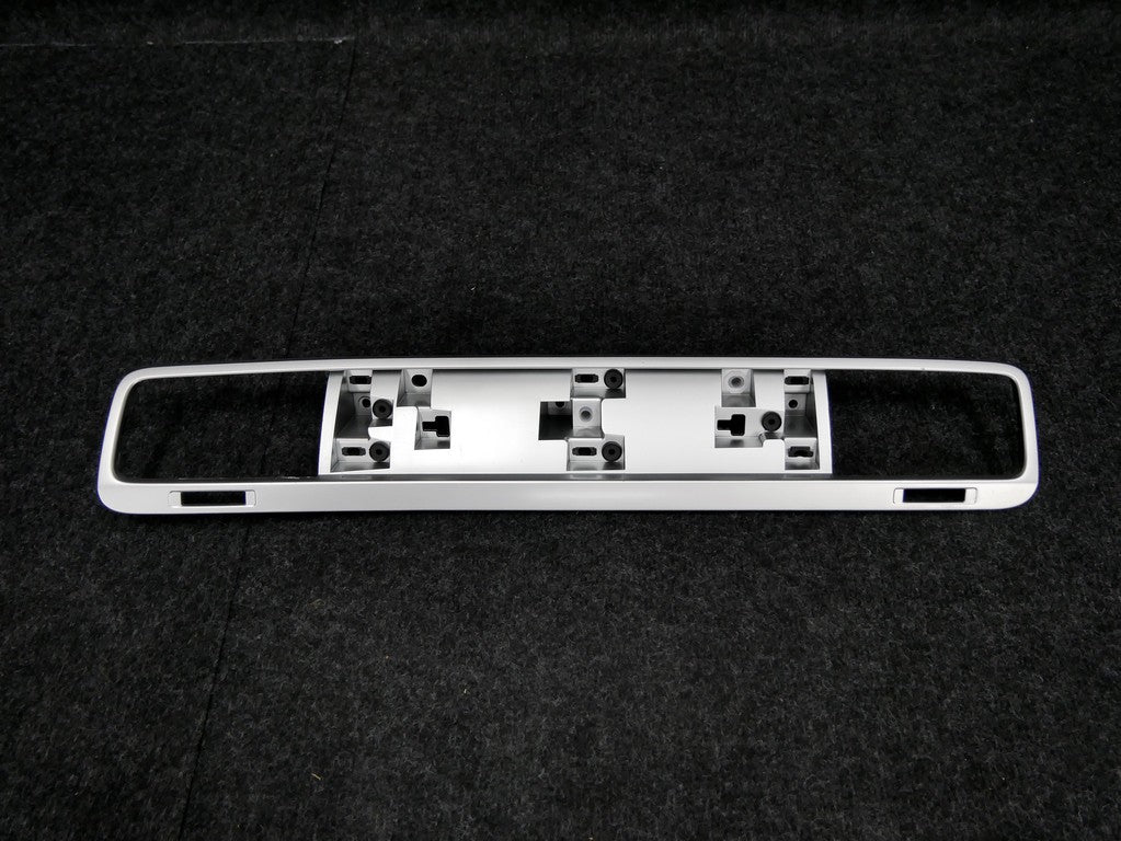 Listwa konsoli 7P1857190A VW TOUAREG 7P
