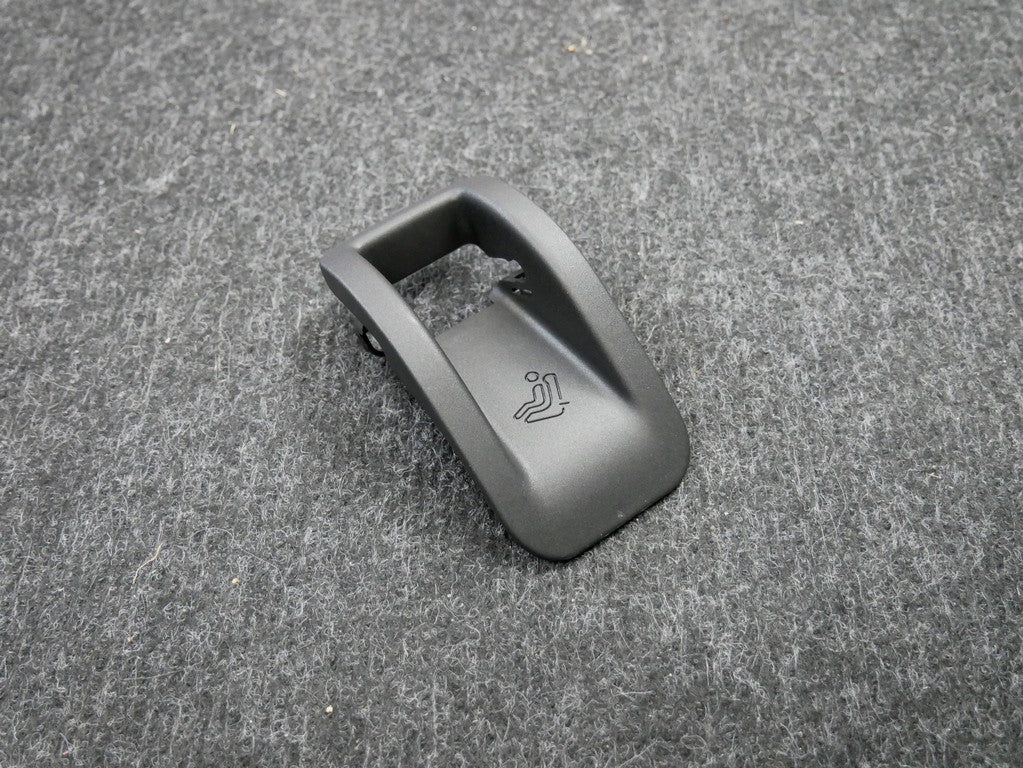 Osłona zaślepka ISOFIX 7P6887233A TOUAREG 7P