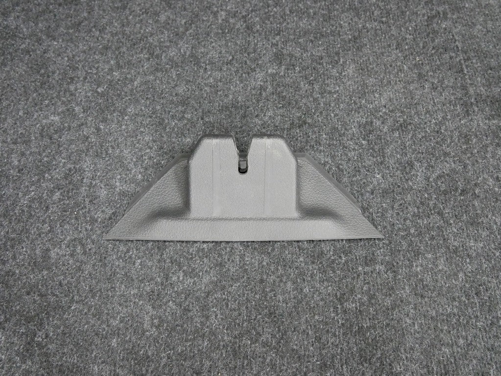 Osłona zamka klapy 7P6827520B TOUAREG 7P