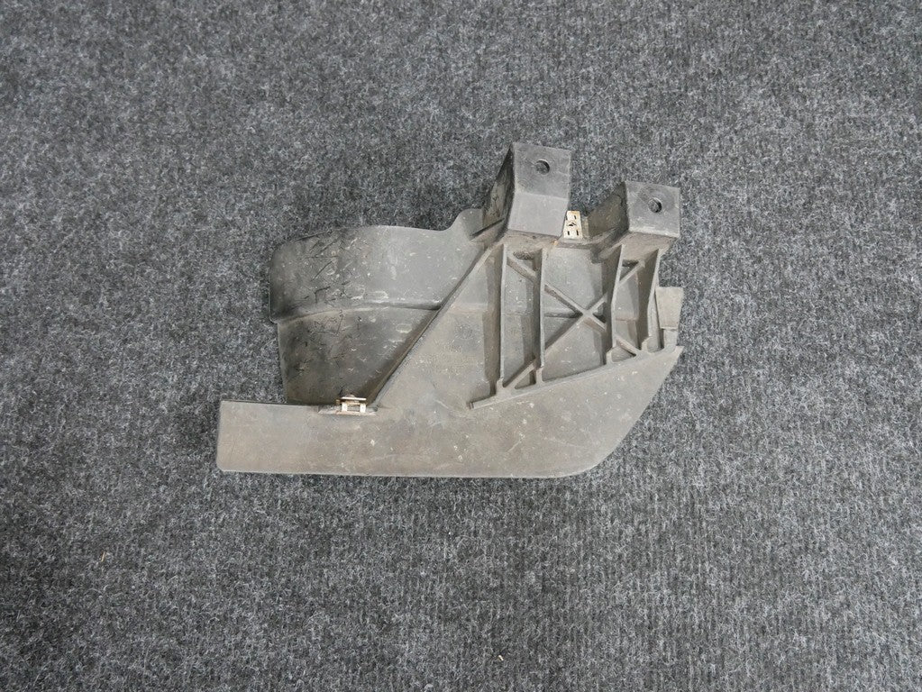 Chlapacz tył lewy 7P6854855 VW TOUAREG 7P
