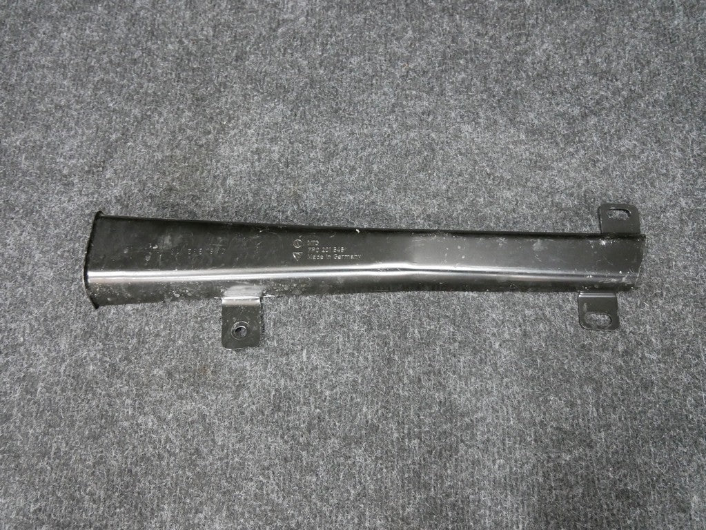 Osłona zbiornika paliwa 7P0201546 TOUAREG 7P
