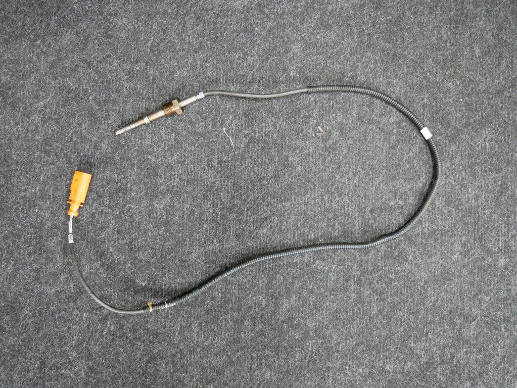Czujnik temperatury spalin 059906088BQ TOUAREG
