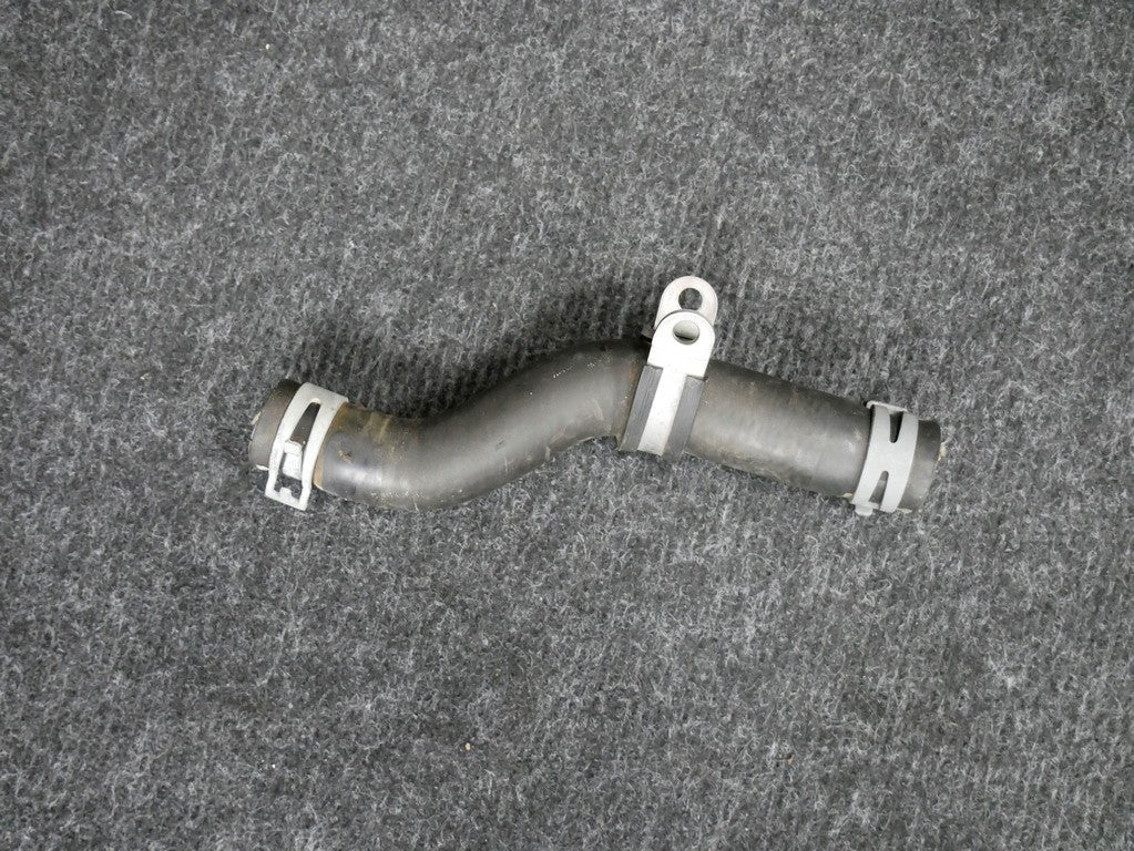 Rura wąż wody 7P0815984 TOUAREG 7P 3.0 TSI