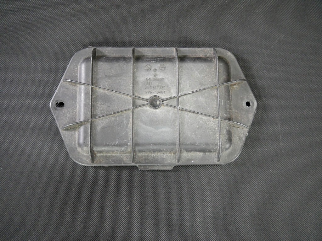 Zaślepka podszybia 5N0819430 VW SHARAN 7N