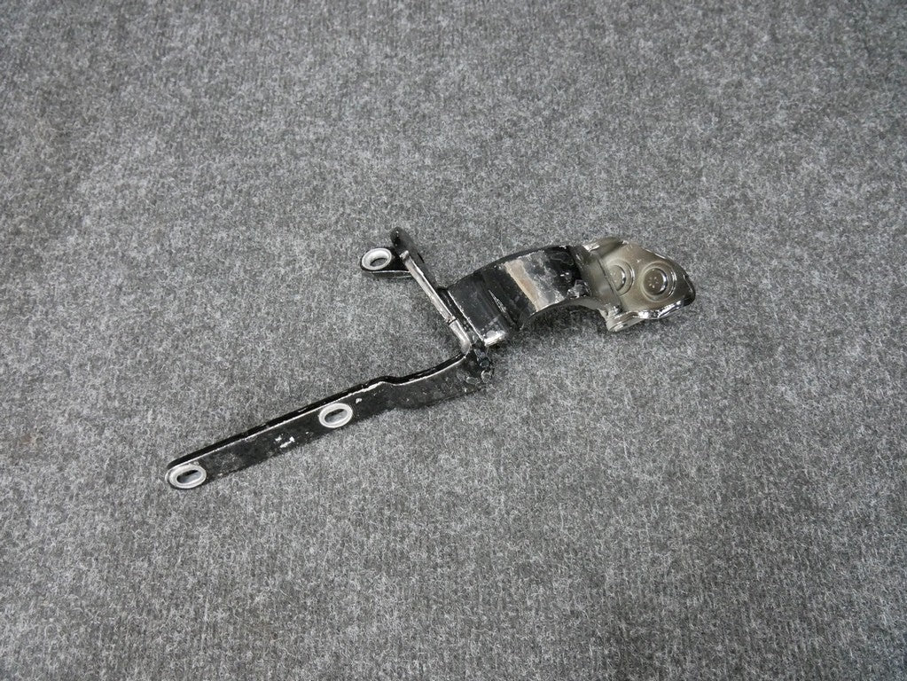 Zawias klapy tył lewy 4K8827299A AUDI A7 4K