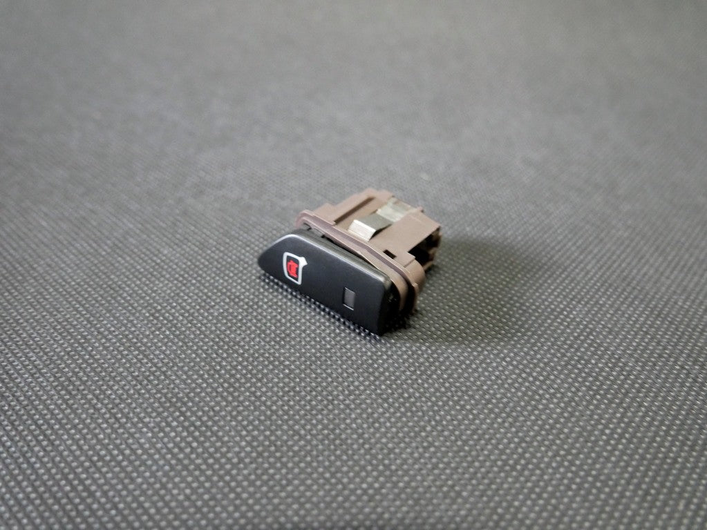 Przycisk SIDE ASSIST 8K1927451 AUDI Q5 8R