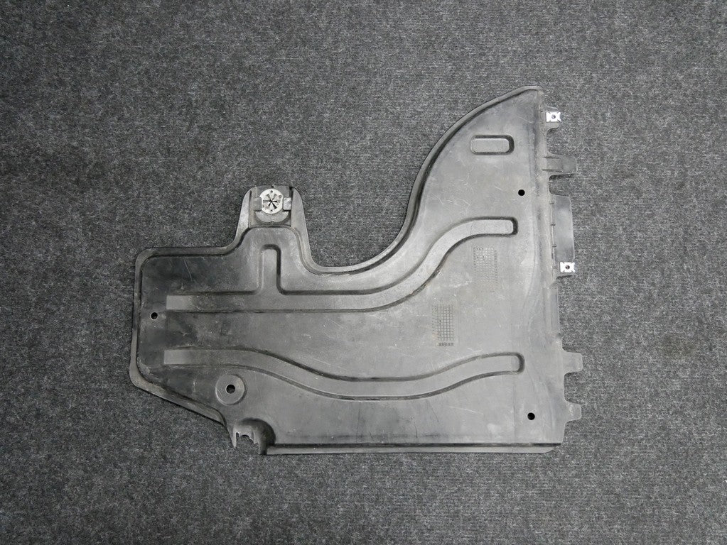 Osłona podwozia 5Q0825206F OCTAVIA III