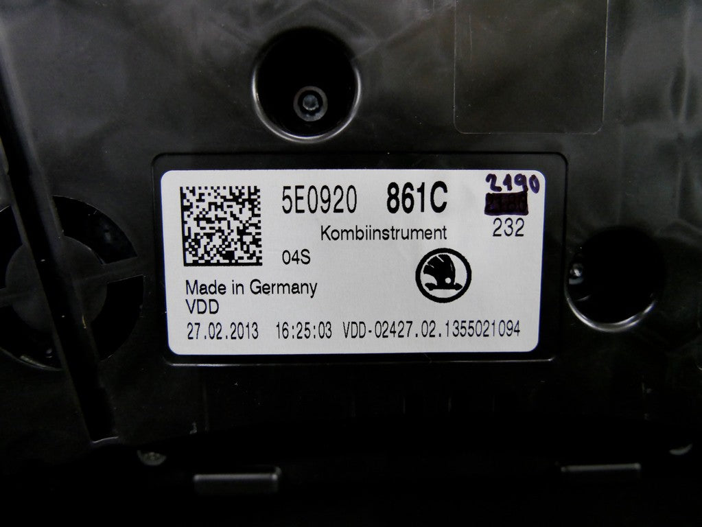 Licznik 5E0920861C SKODA OCTAVIA III VRS 2.0 TSI