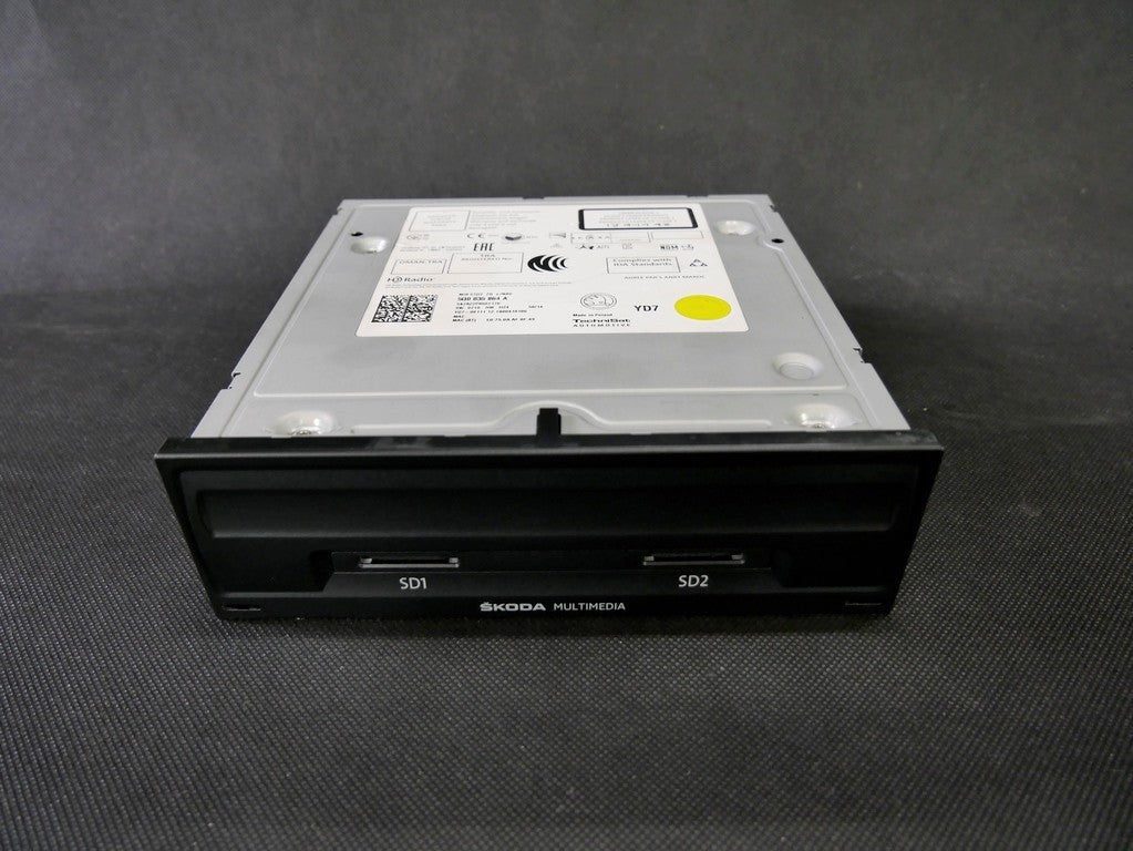 Nawigacja radio MIB 5Q0035864A OCTAVIA III