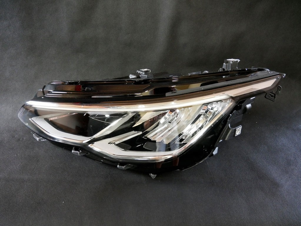 Lampa przód lewa LED 5H1941029 VW GOLF VIII 8