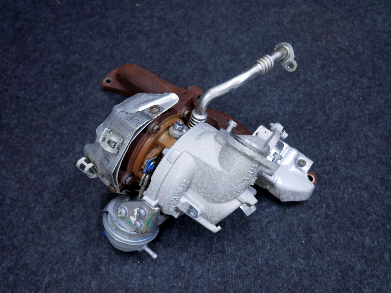 Turbosprężarka 04L253010E PASSAT CC LIFT 2.0 TDI