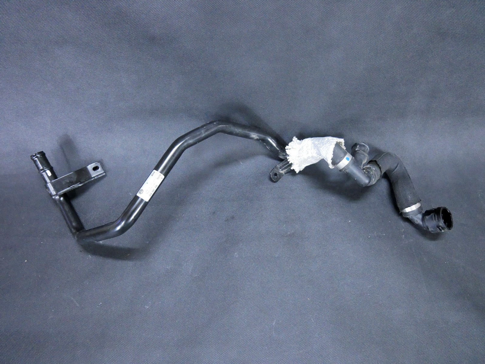 Rura wody 04L121065CN VW PASSAT CC LIFT 2.0 TDI
