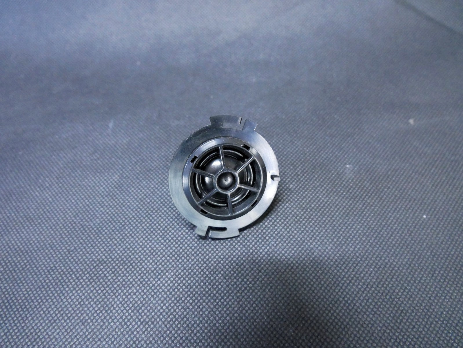 Głośnik BOSE 4G0035399 AUDI A7 4G8
