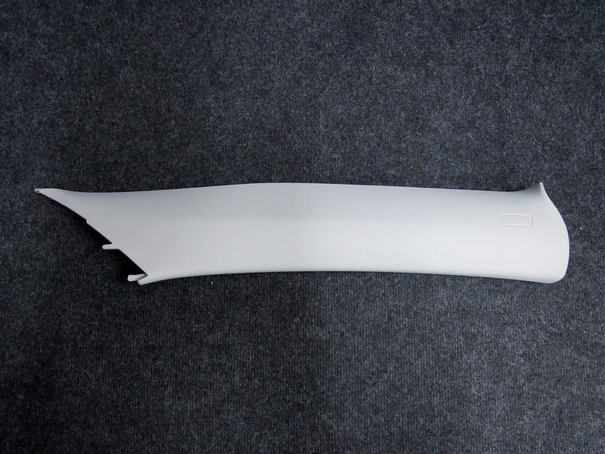 Osłona słupka przód prawa 5N0867234B TIGUAN LIFT