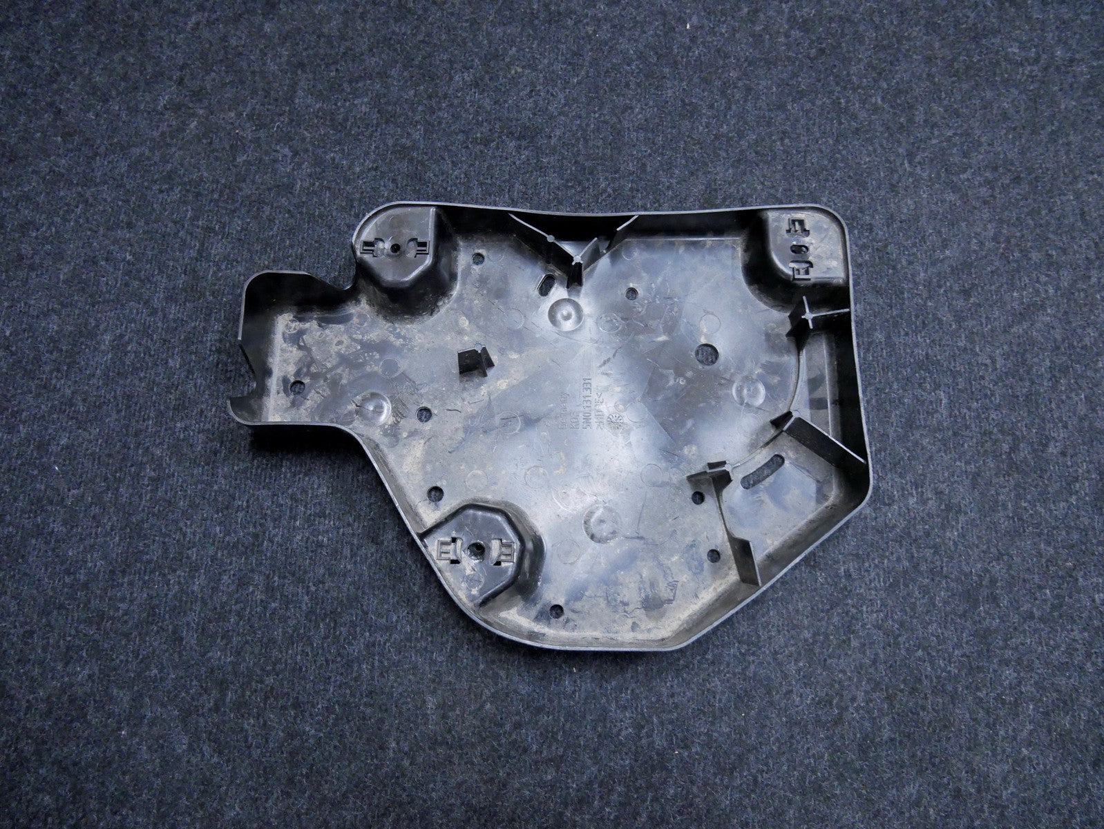 Osłona podwozia 5N0131331 VW TIGUAN LIFT