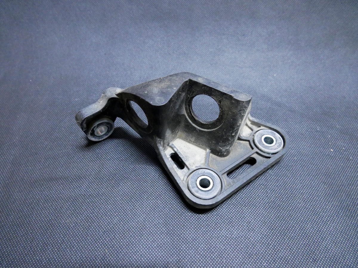 Mocowanie linek wybieraka 5Q0711789A VW GOLF VII