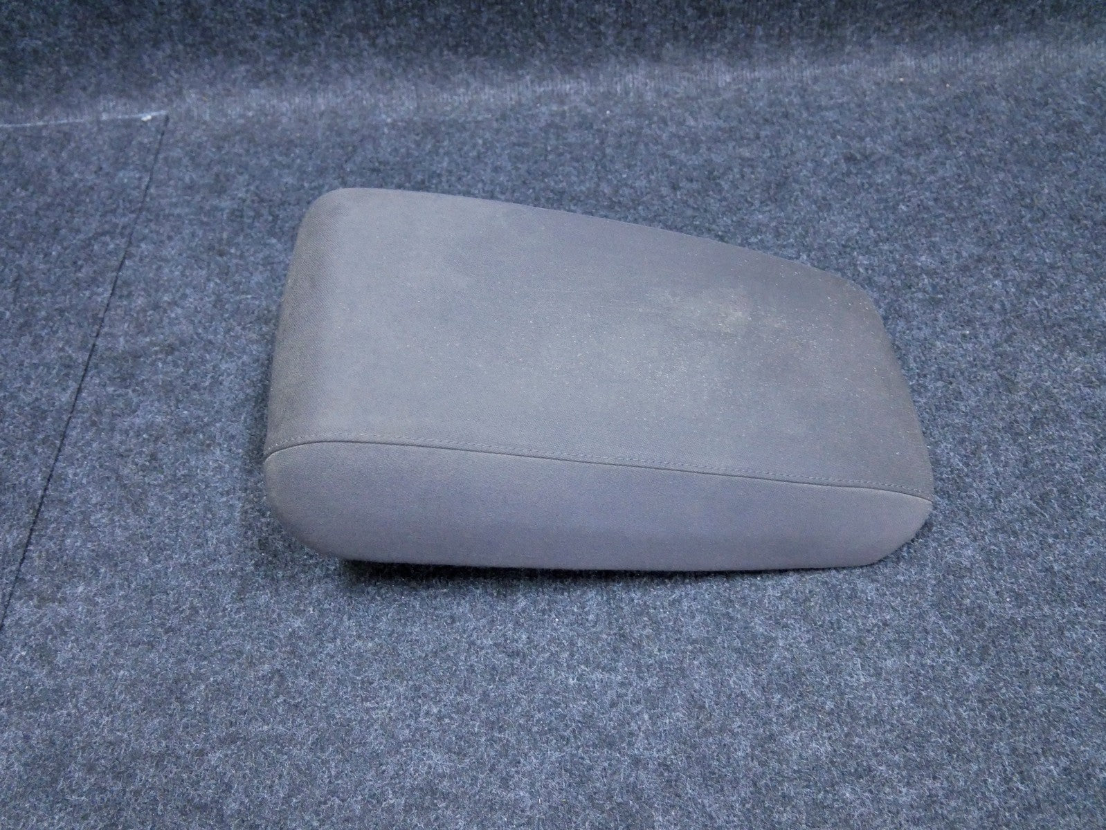 Podłokietnik 4G0864208G AUDI A7 4G8