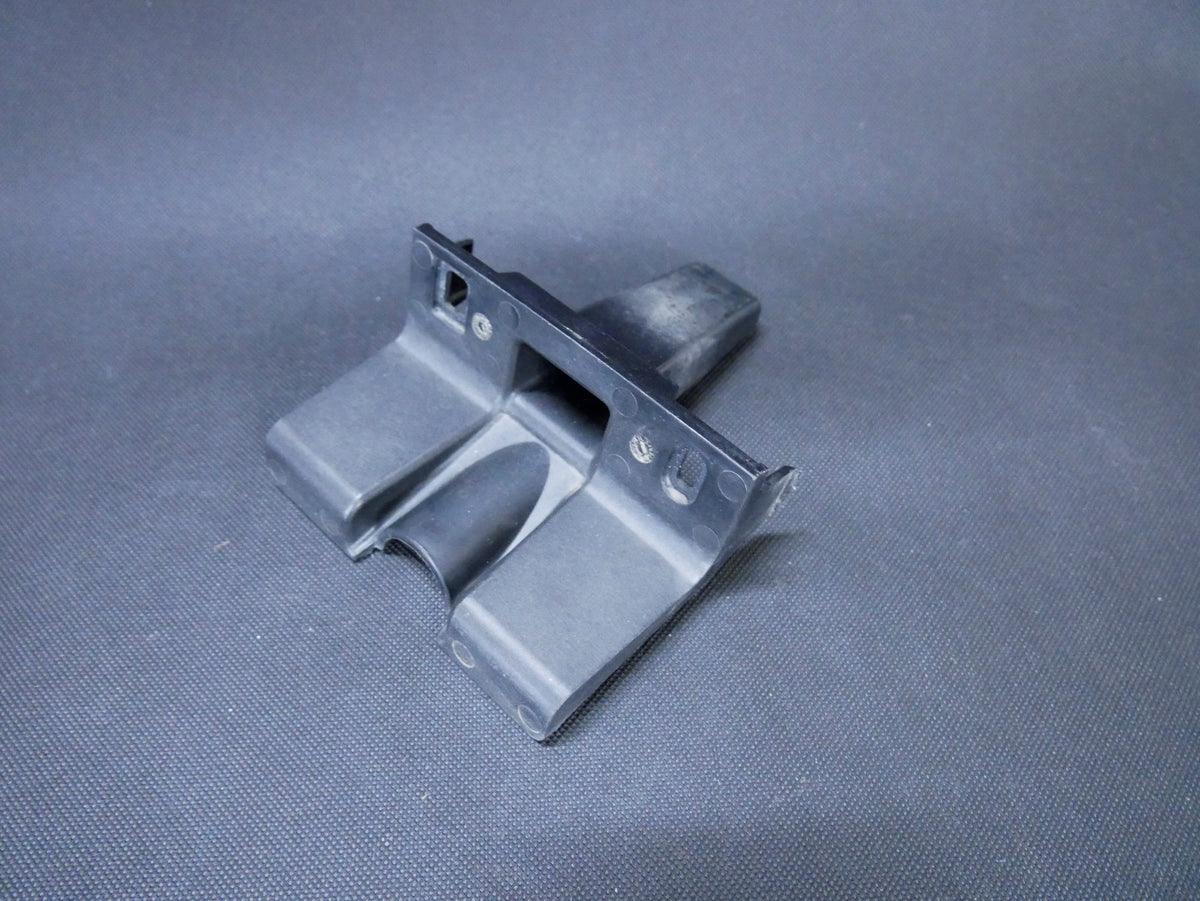 Podpora zderzaka tylnego 4G8807381 AUDI A7