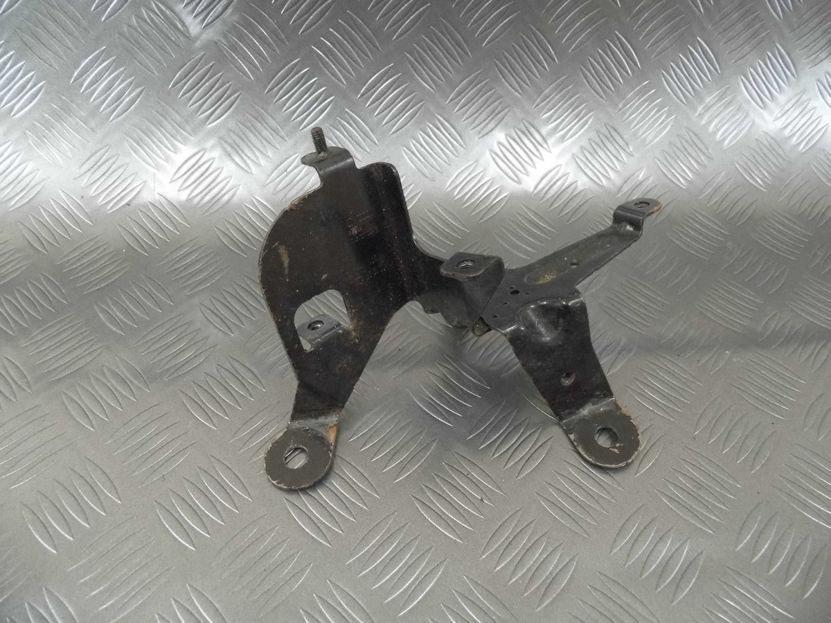 Mocowanie filtra paliwa 7L6127224B AUDI Q7 TDI