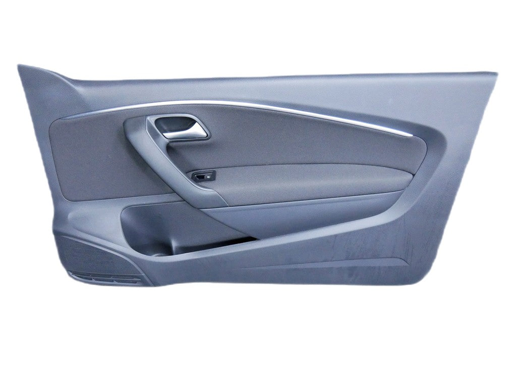Boczek drzwi prawy 6C3867012A VW POLO 6C 3D