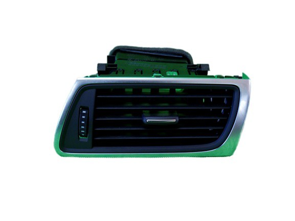 Kratka nawiewu prawa 4G8820902A AUDI A7 4G8