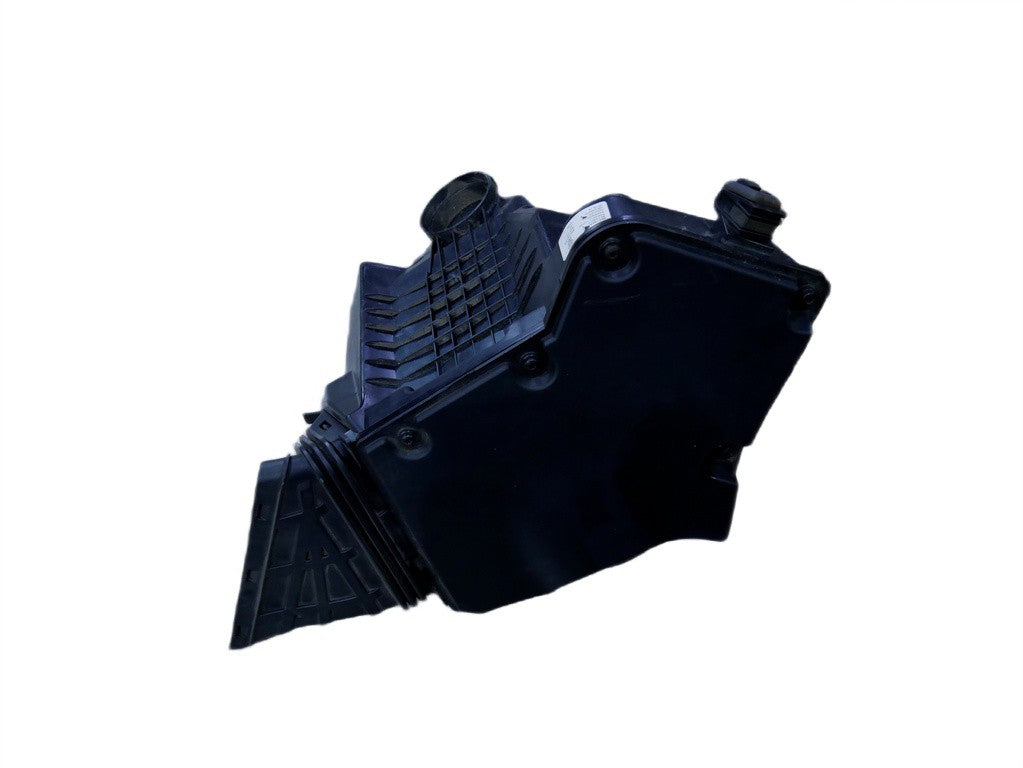 Filtr powietrza obudowa 8K0133837B AUDI A4 3.0 TDI