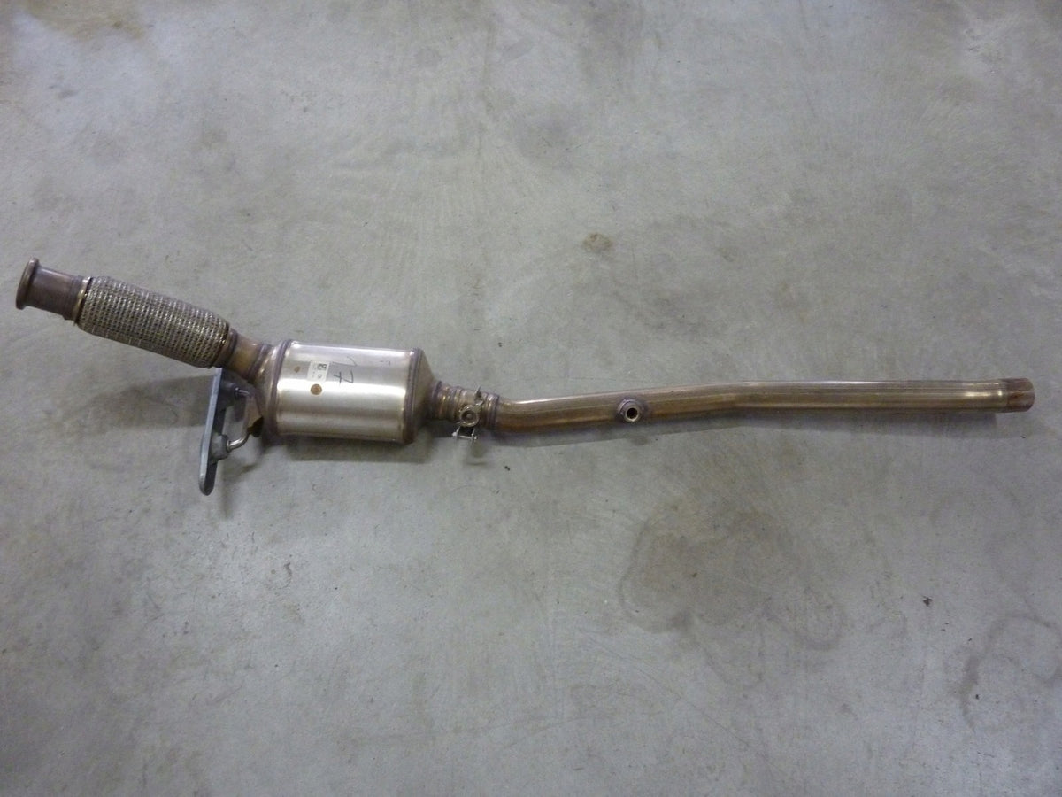 Rura wydechowa katalizator 5Q0254301C AUDI Q2 TDI