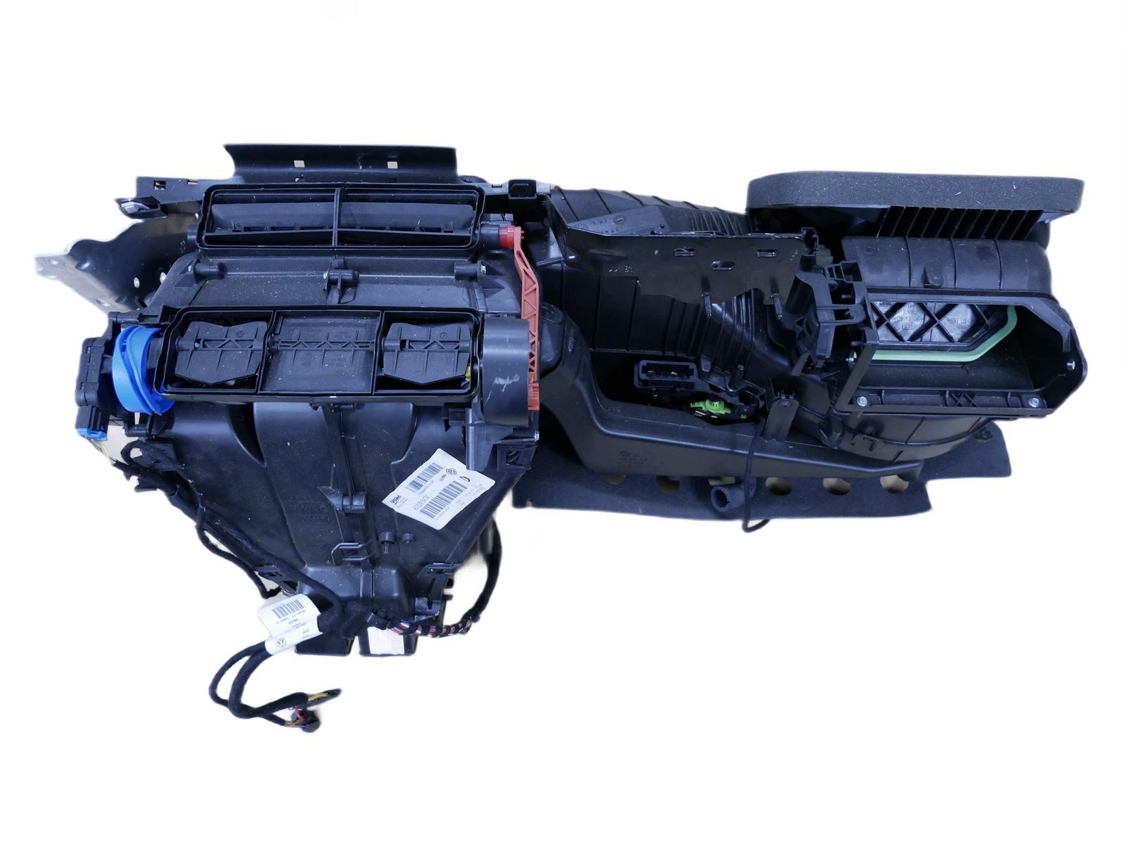 Nagrzewnica 1Q1820003AM VW SCIROCCO 1K8