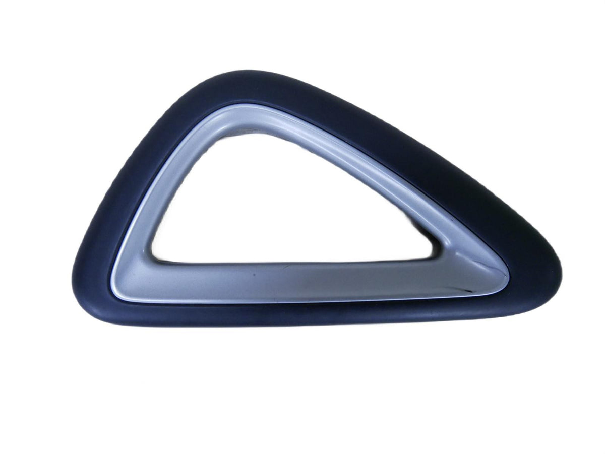 Rączka tapicerki prawa 1K8868056A VW SCIROCCO