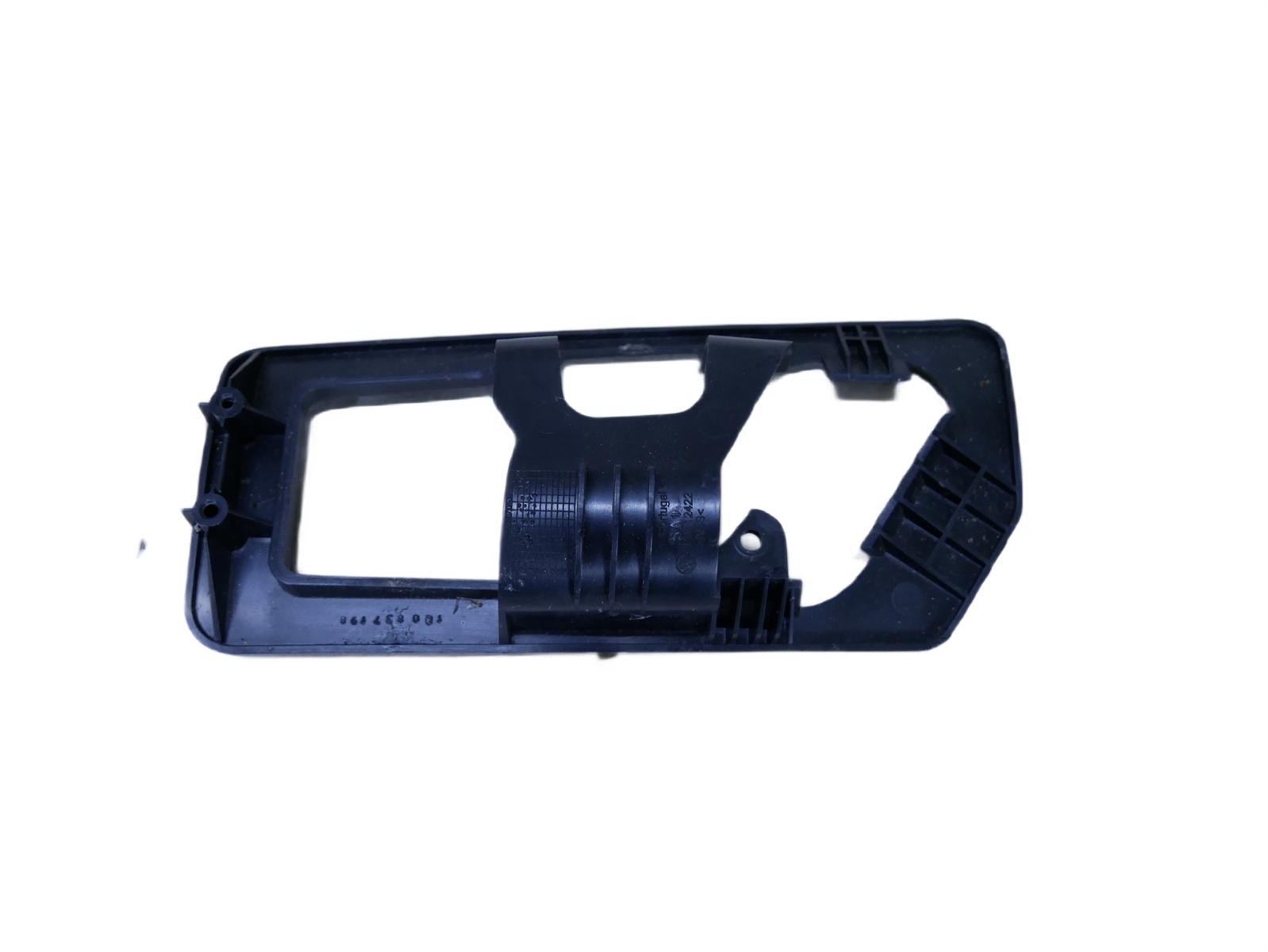 Mocowanie klamki 1Q0837198 VW SCIROCCO