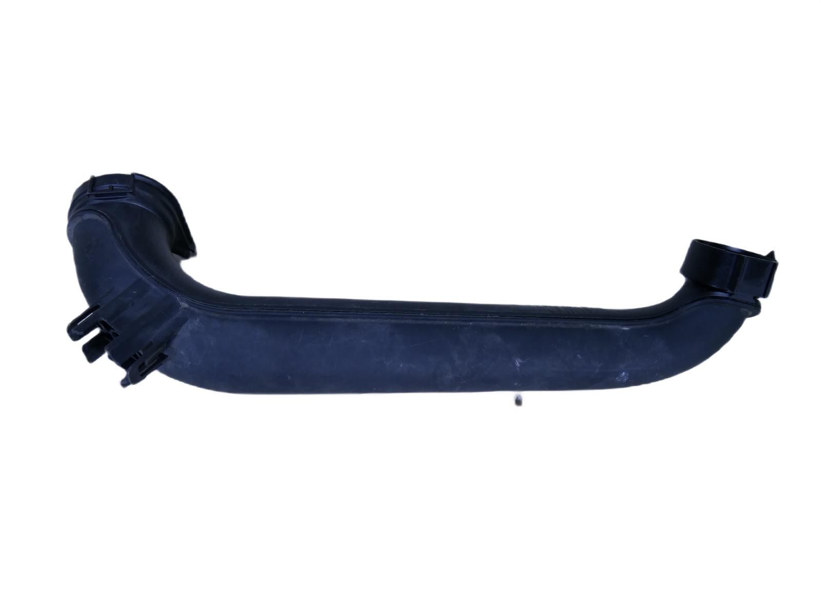 Rura powietrza 04E145673C VW SCIROCCO 1.4 TSI
