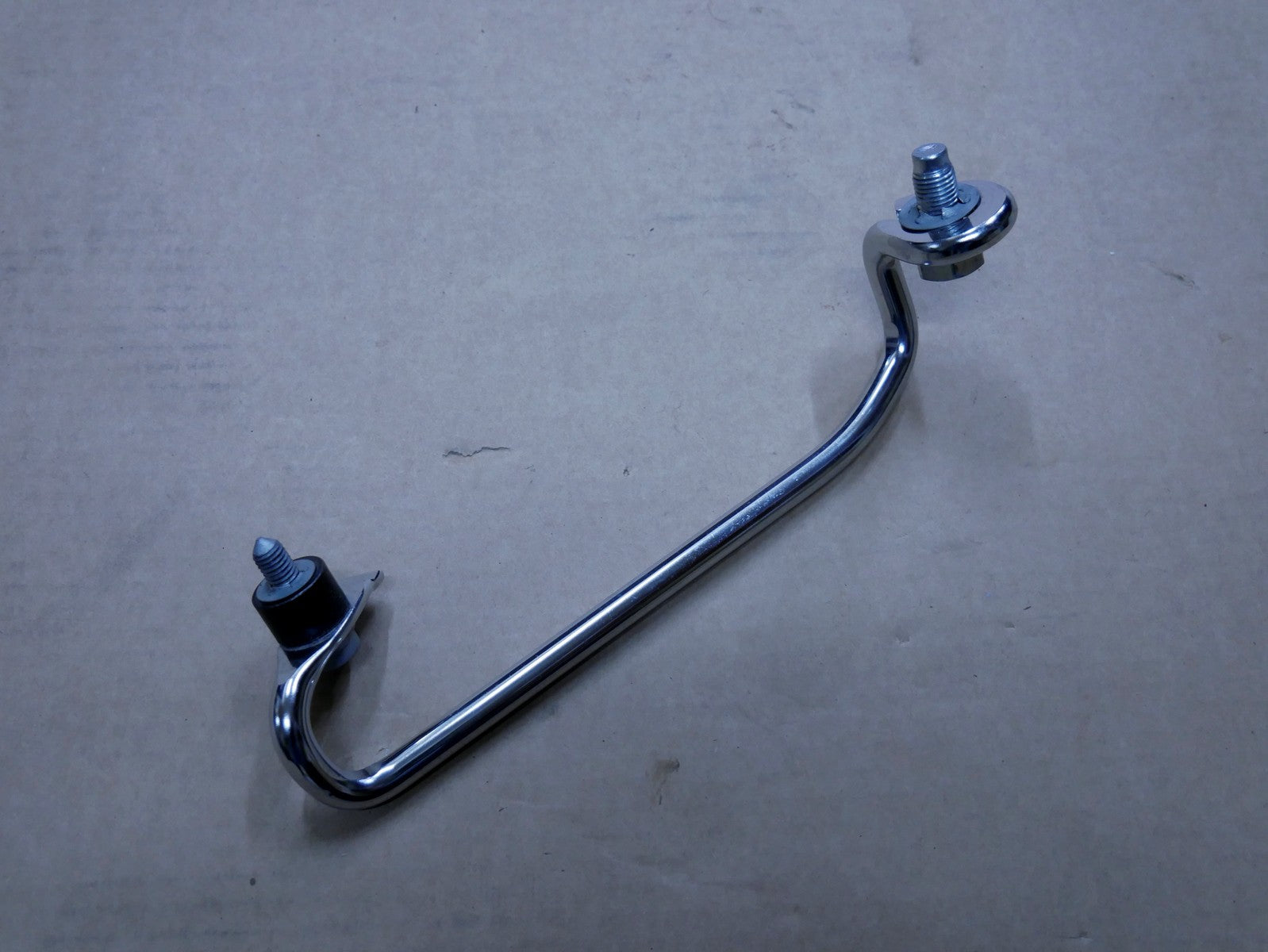AUDI A3 8V prowadnica pasa lewa 8V3857825A
