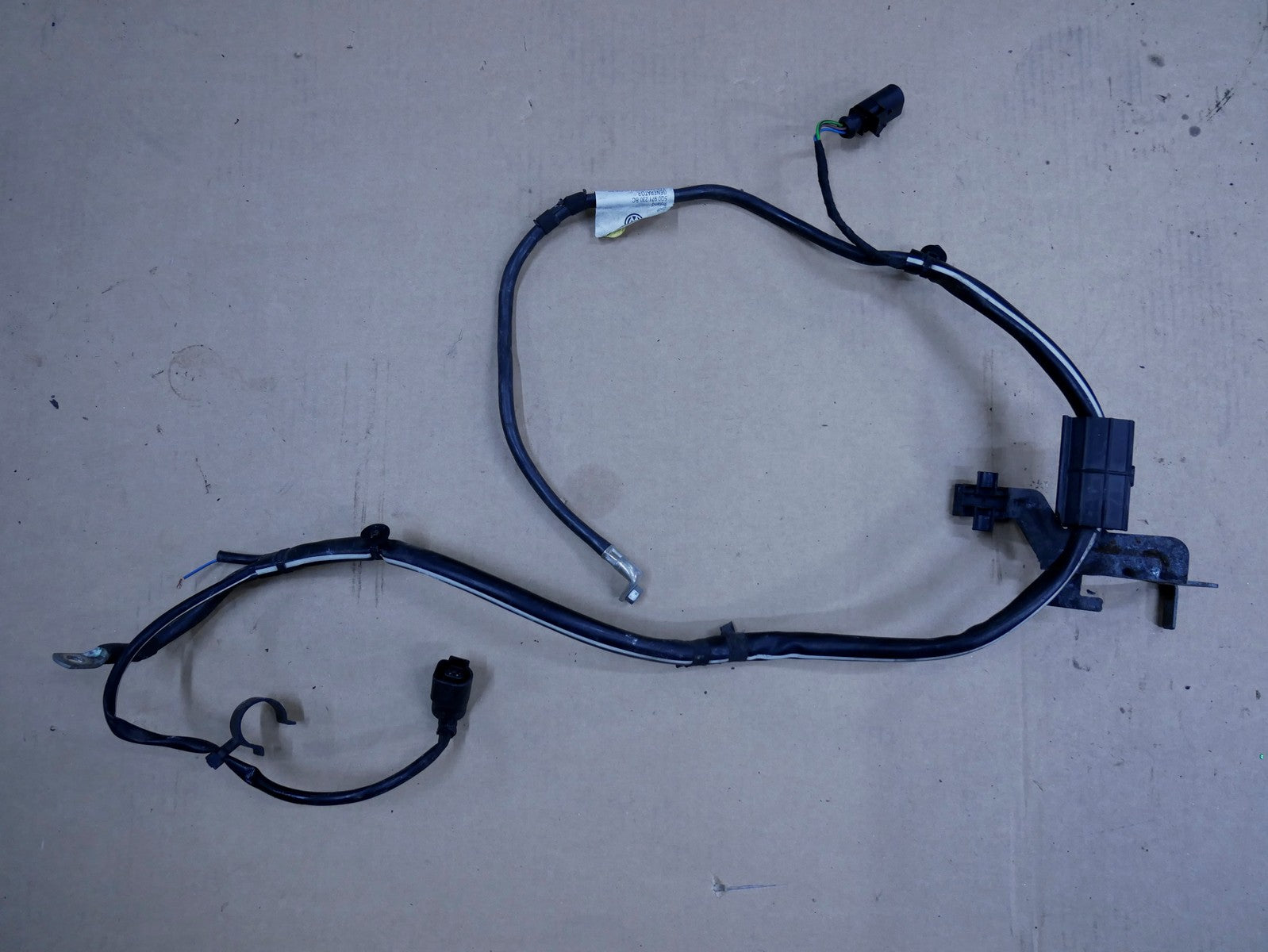 AUDI A3 8V wiązka alternatora 5Q0971230BC