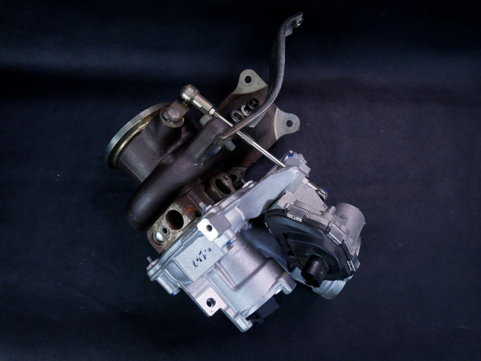 AUDI A3 8V 2.0 TFSI turbosprężarka 06K145655B