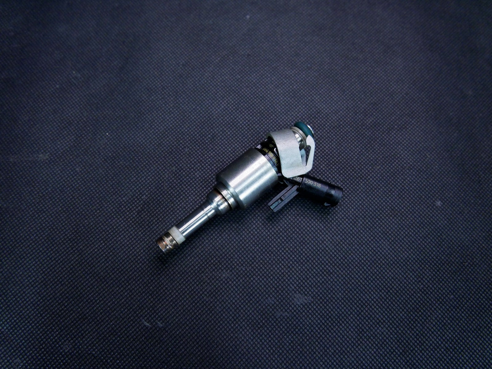 AUDI A3 8V 2.0 TFSI wtryskiwacz 06G906036B