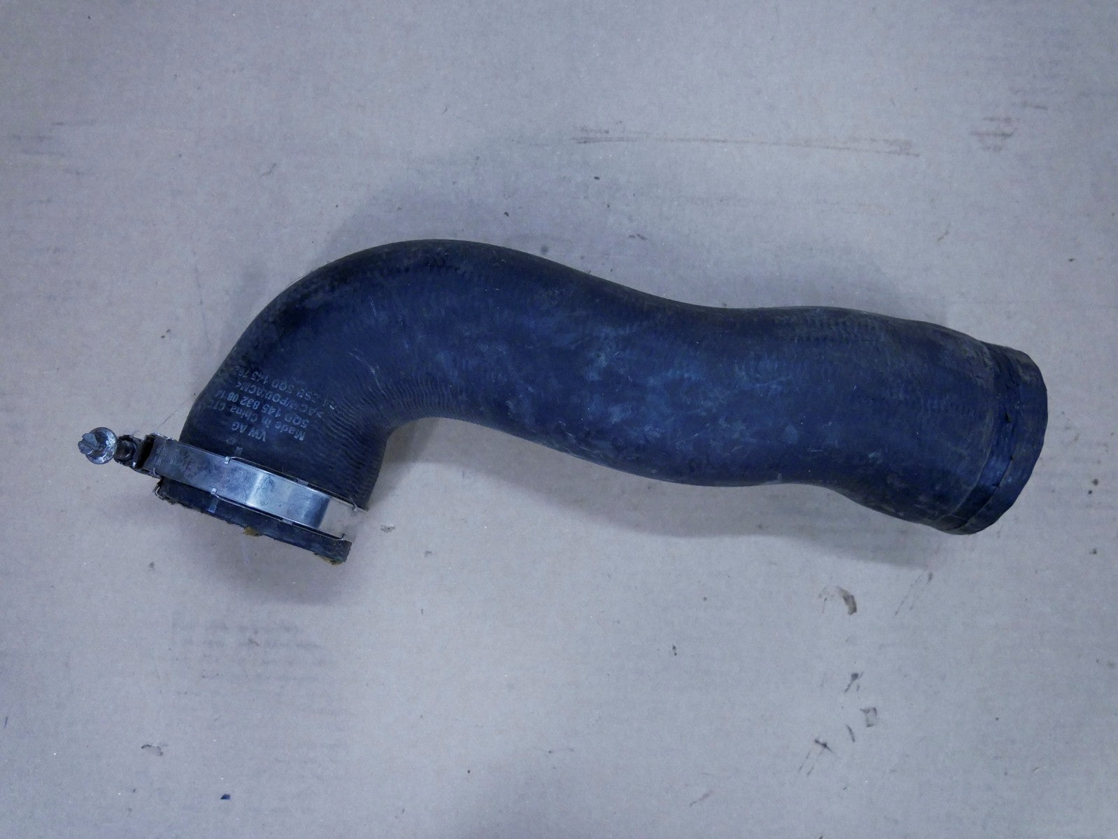AUDI A3 8V 2.0 TFSI wąż powietrza 5QD145832