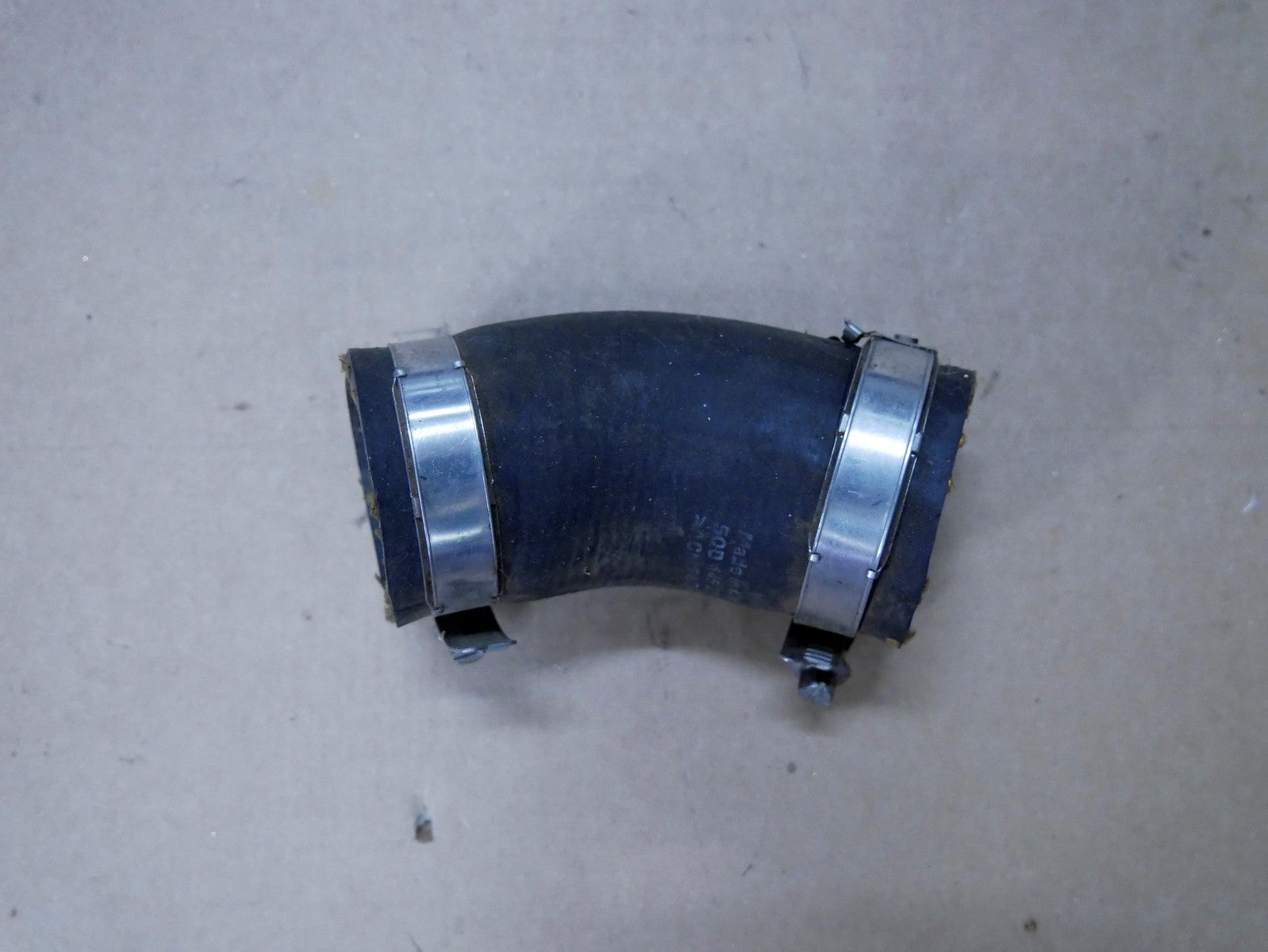 AUDI A3 8V 2.0 TFSI wąż powietrza 5QD145828