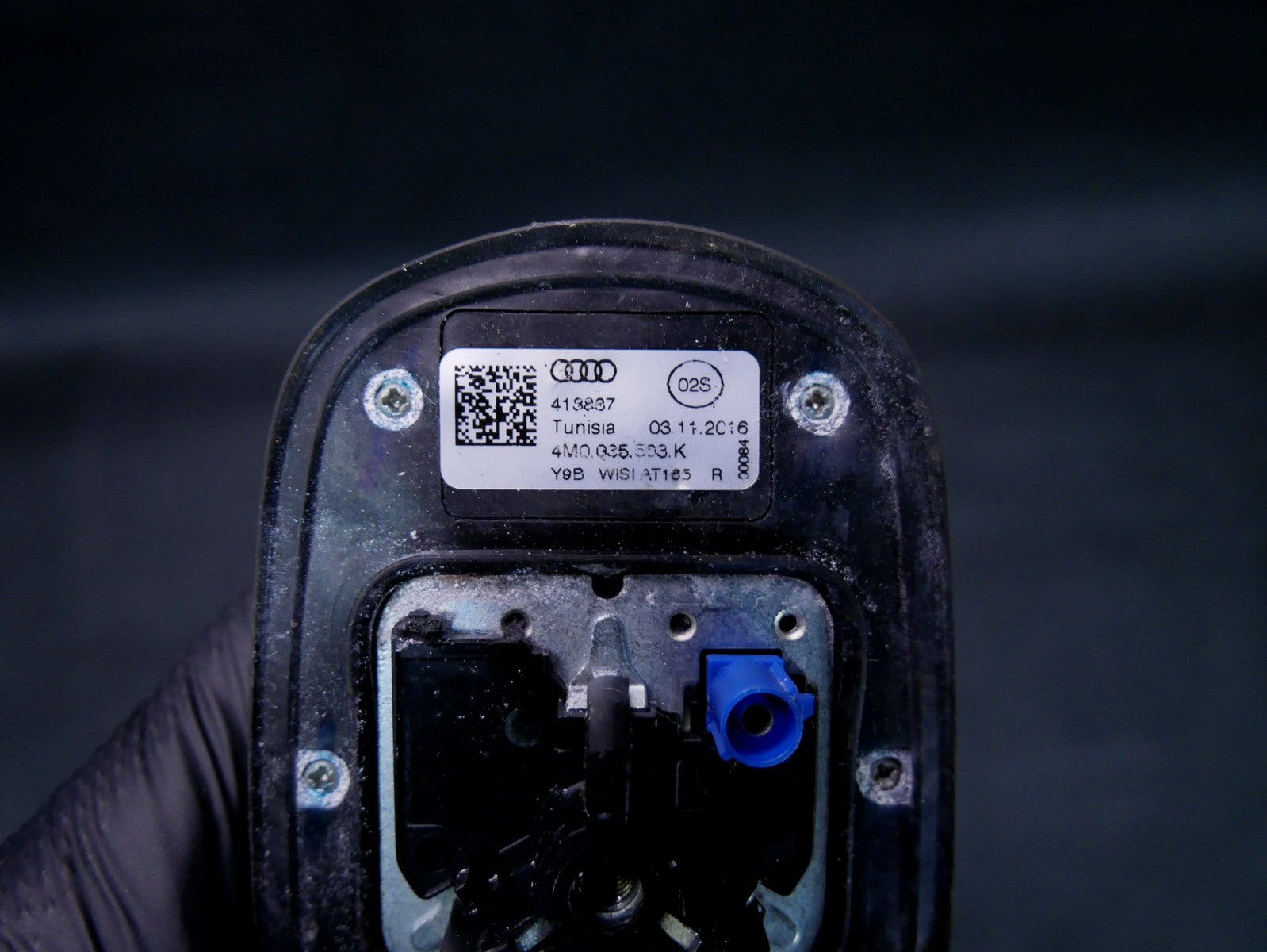 AUDI A3 8V antena dachowa GPS 8V0035503J
