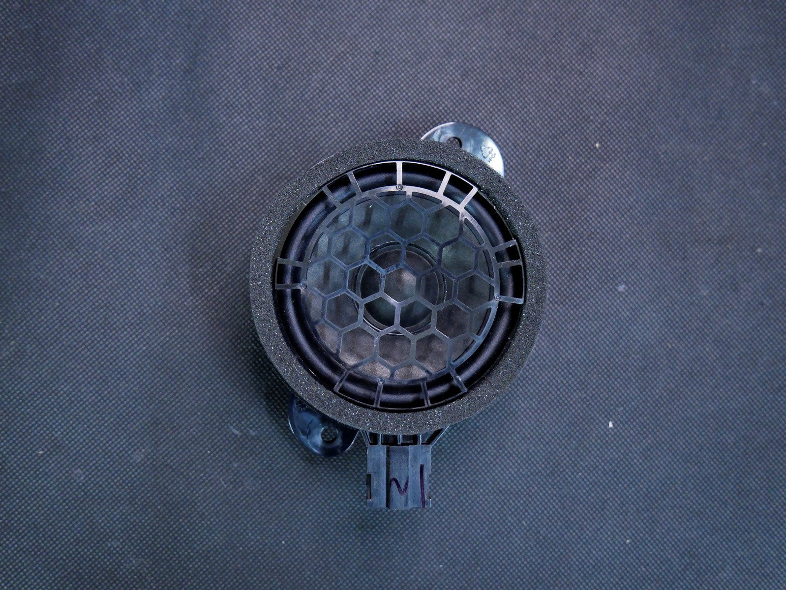AUDI A3 8V głośnik Bang&Olufsen 8V3035709