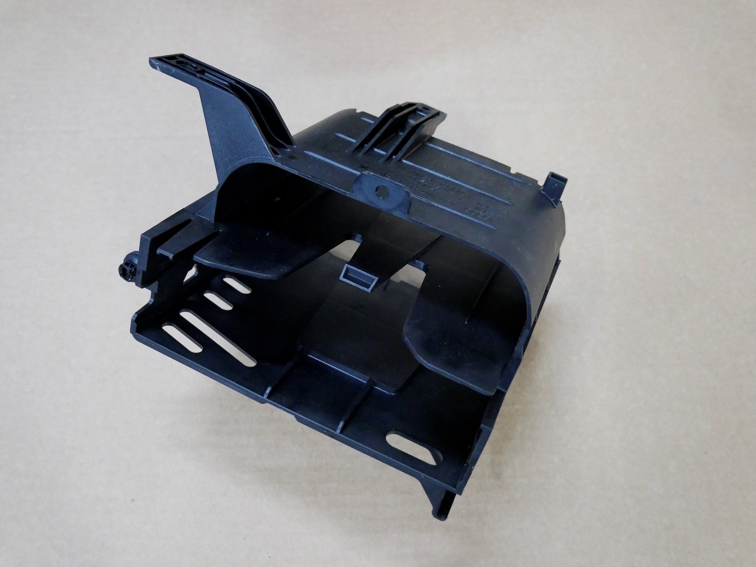 AUDI Q7 4L LIFT mocowanie sterownika 4L0907368A