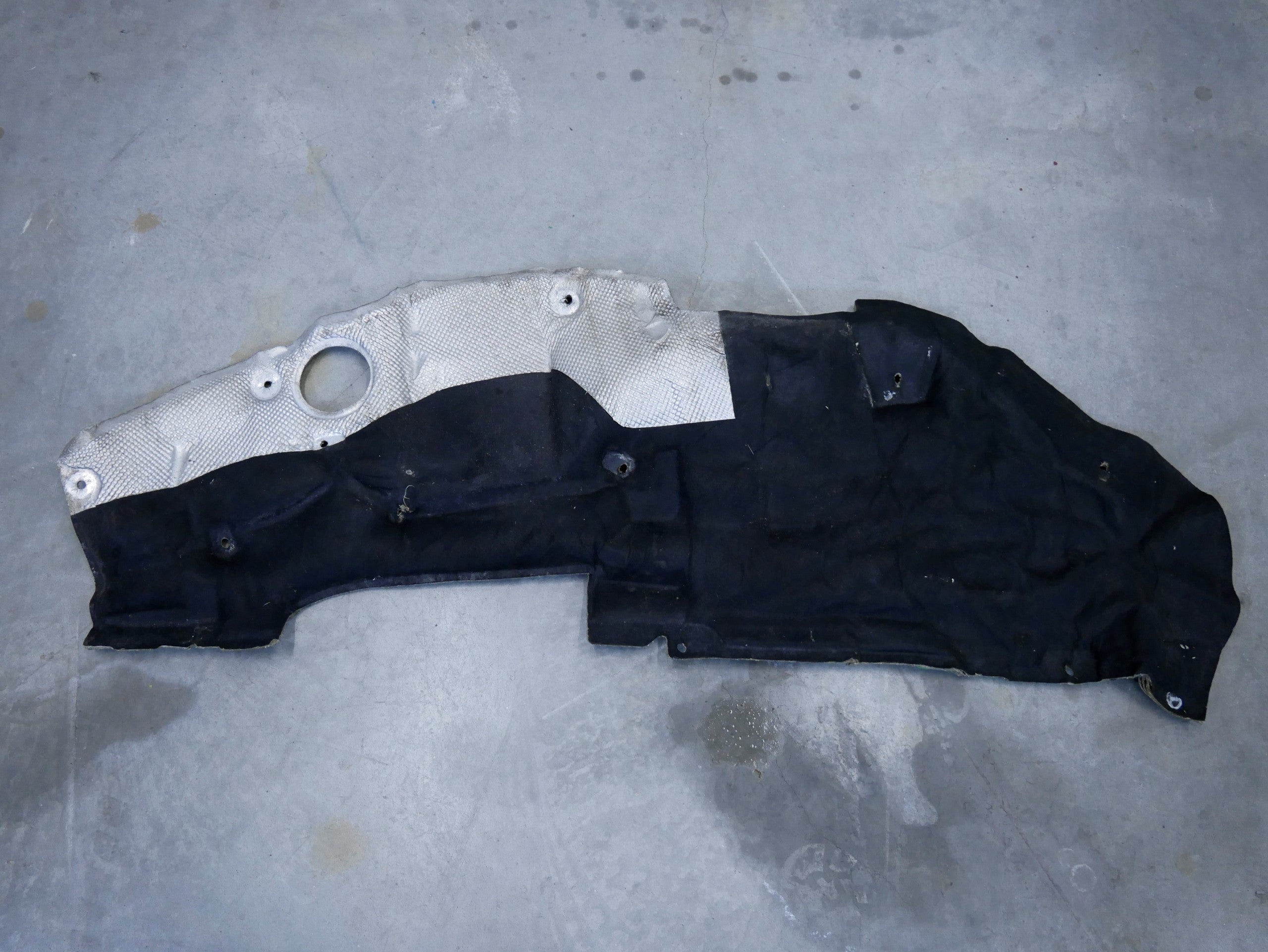 AUDI Q7 4L wygłuszenie tunelu prawe 7L8863872B